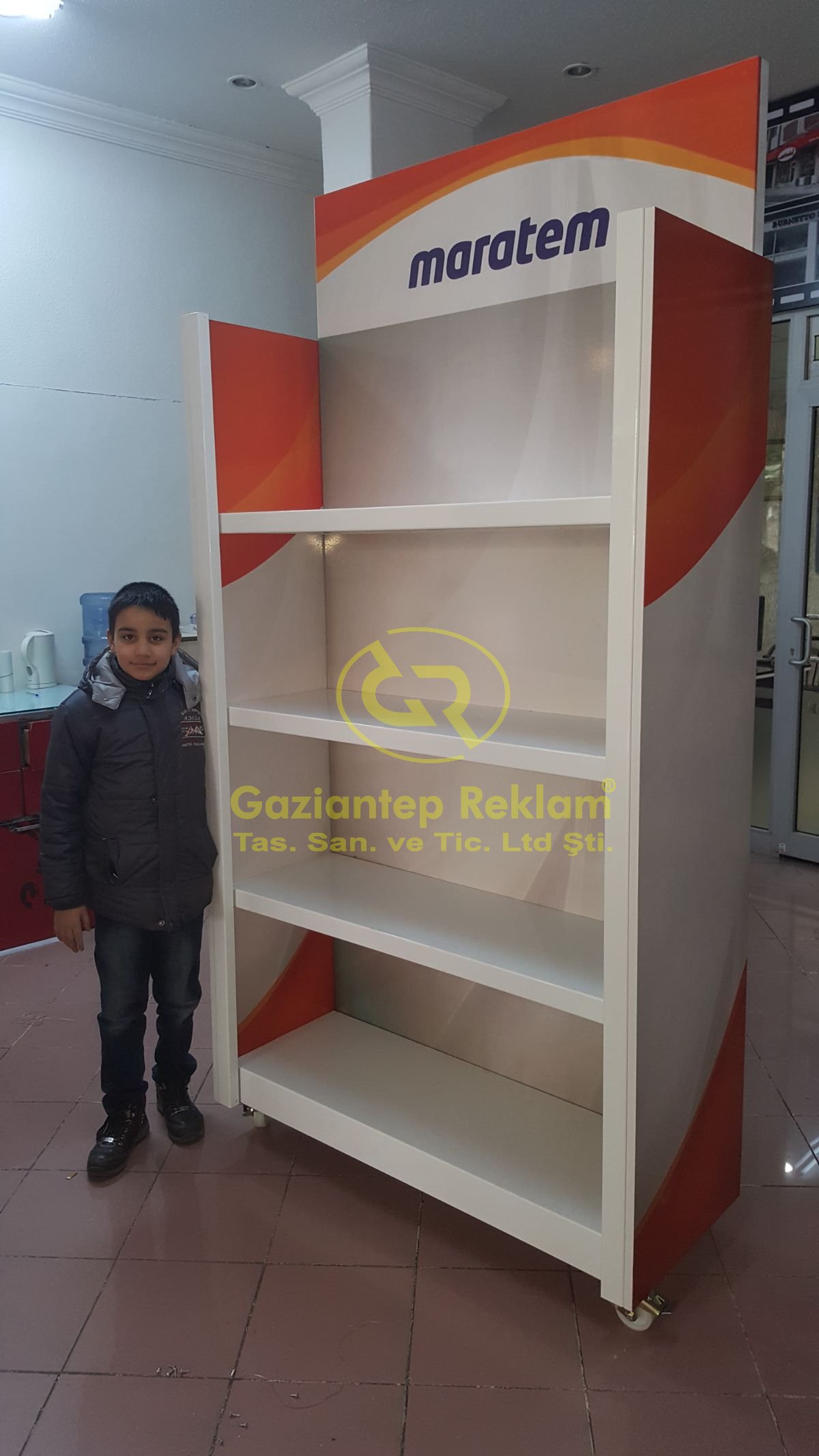 Ağır ürünler için Mağaza İçi Özel Ürün Teşhir Standı