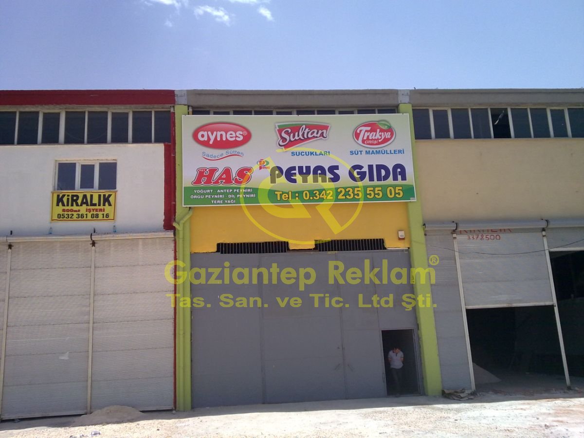 Dayanıklı Dış Mekan Vinil Germe Cephe Tabela Uygulaması