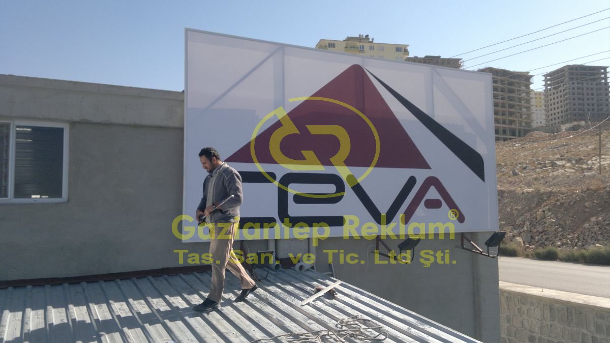 Dayanıklı Dış Mekan Vinil Germe Cephe Tabelası