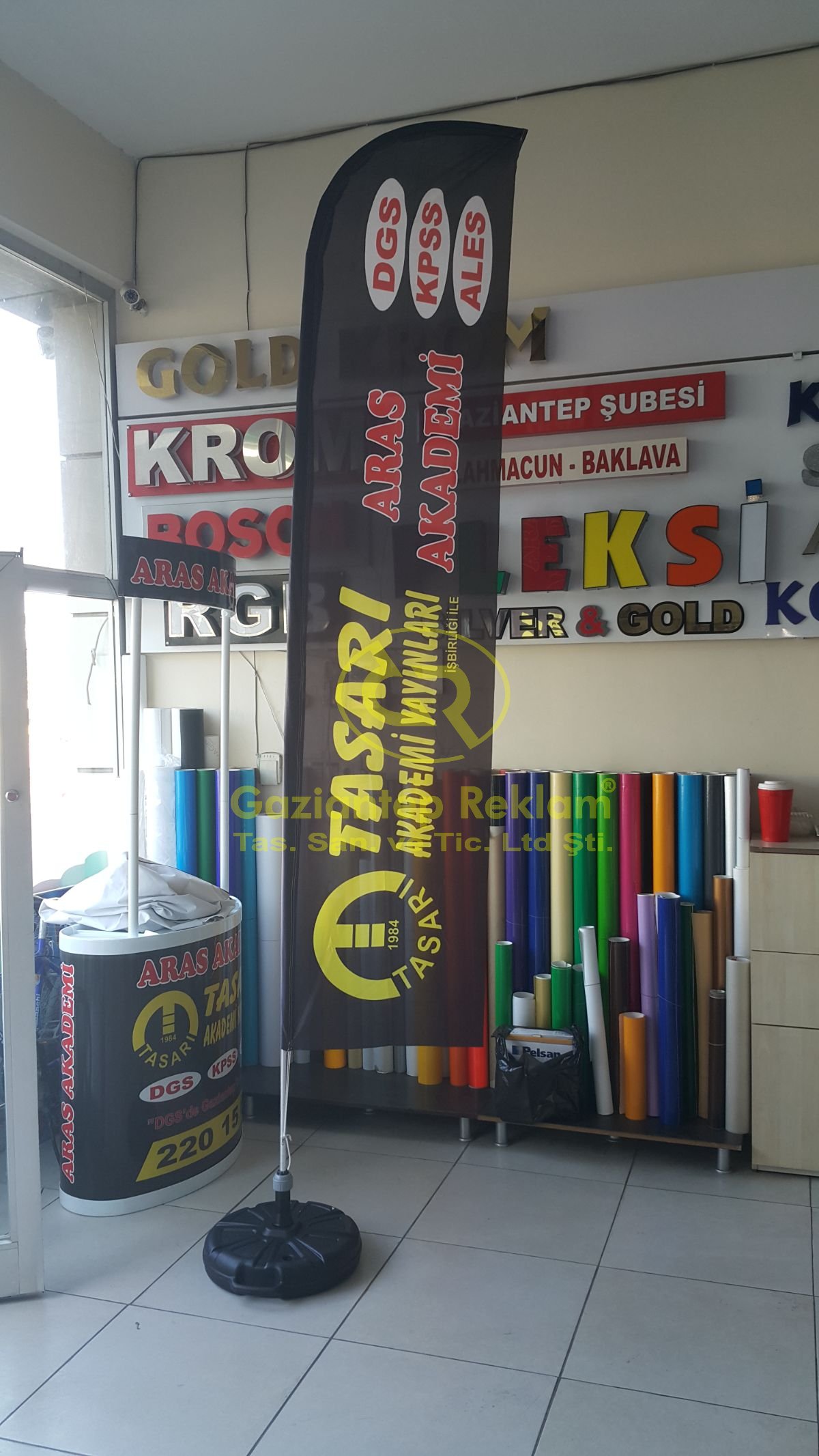 Dayanıklı Yelken Bayrak İmalatı ve Profesyonel Kurulum