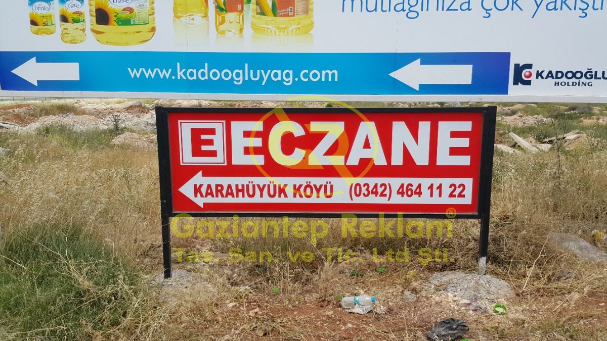 Eczane Yönlendirme Levhası Işıksız Kırmızı Sac Tabela