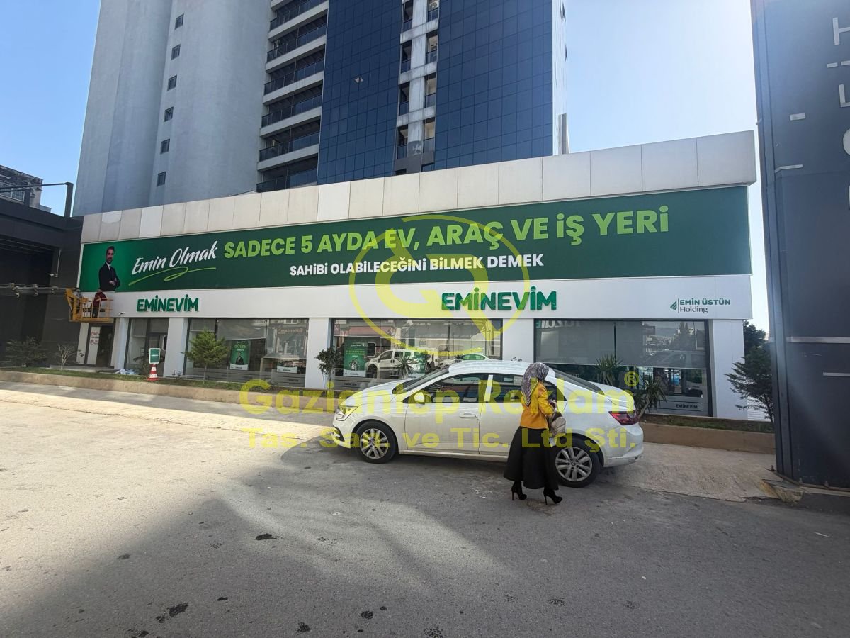 Eminevim Işıklı Vinil Germe Lightbox Tabela Sistemi