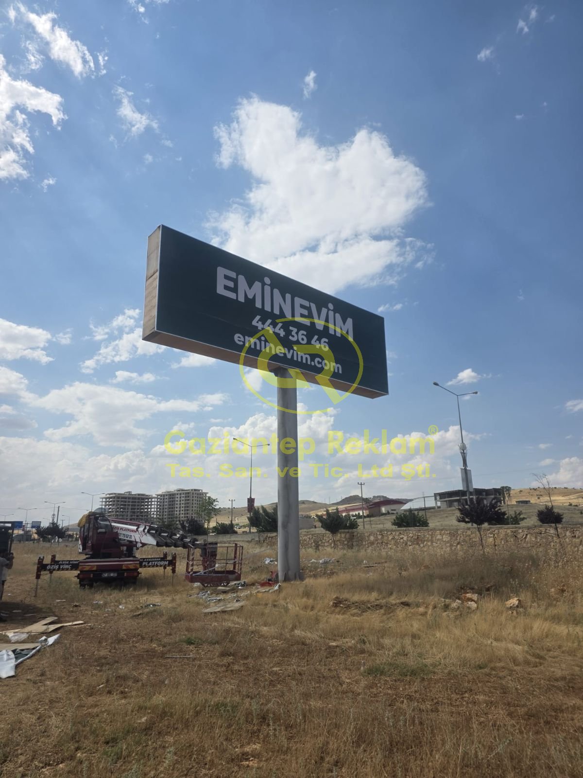 Eminevim Kurumsal Totem Tabela Uygulaması