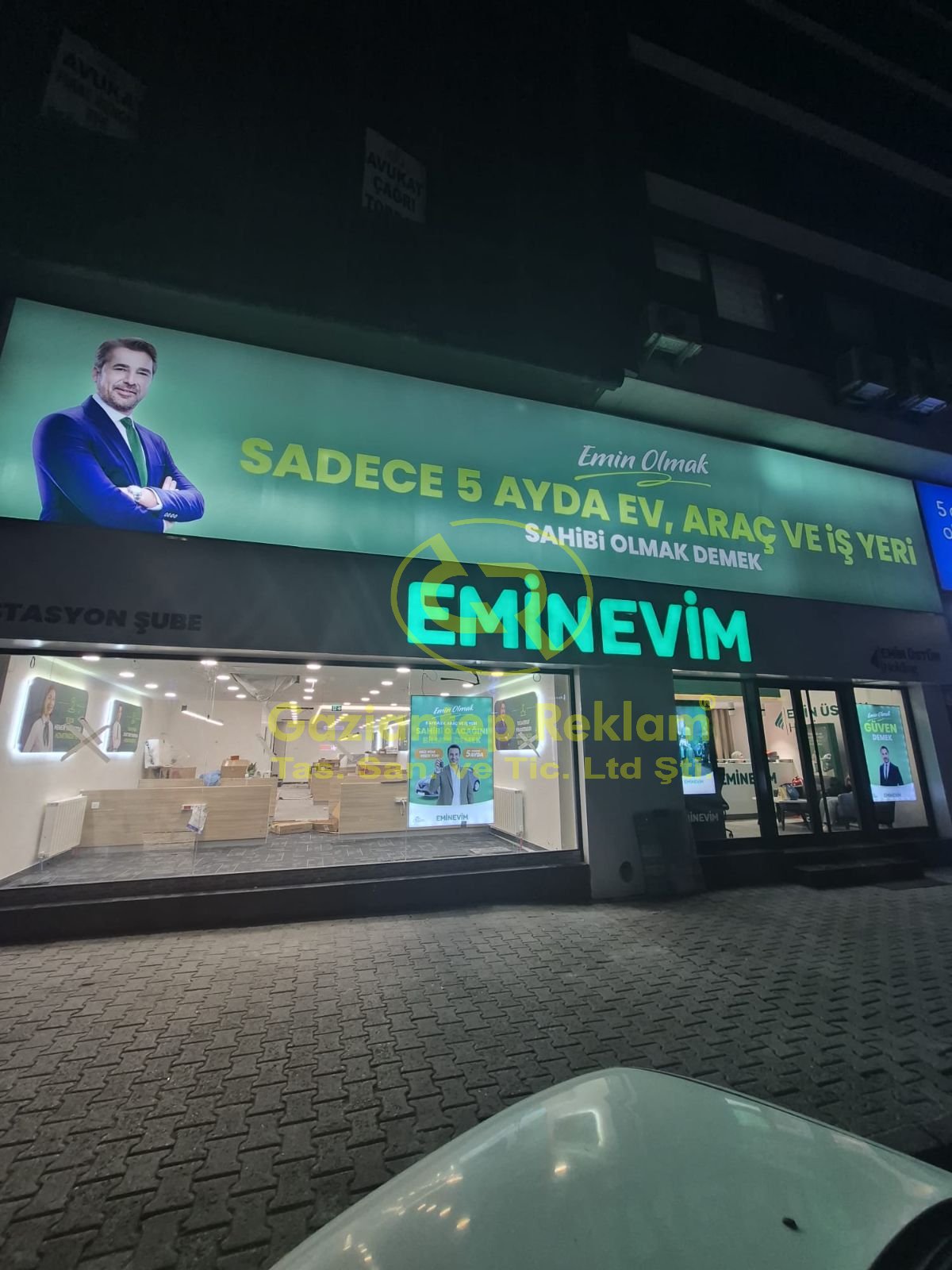 Eminevim LED Aydınlatmalı Kutu Harf ve lightbox Tabela Uygulaması