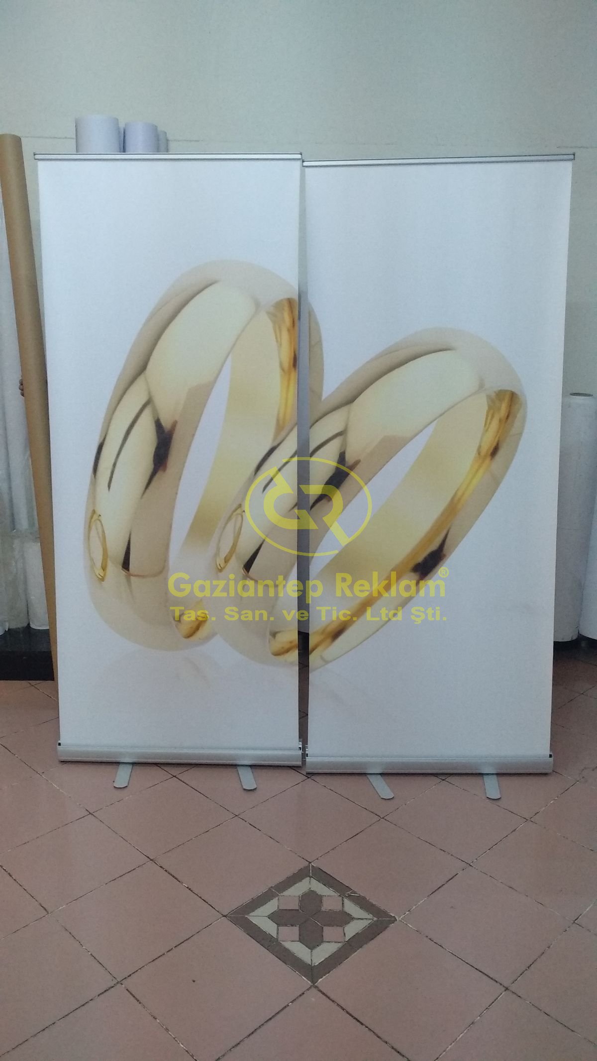 Hızlı Kurulum Ekonomik Roll Up Display Ürünü