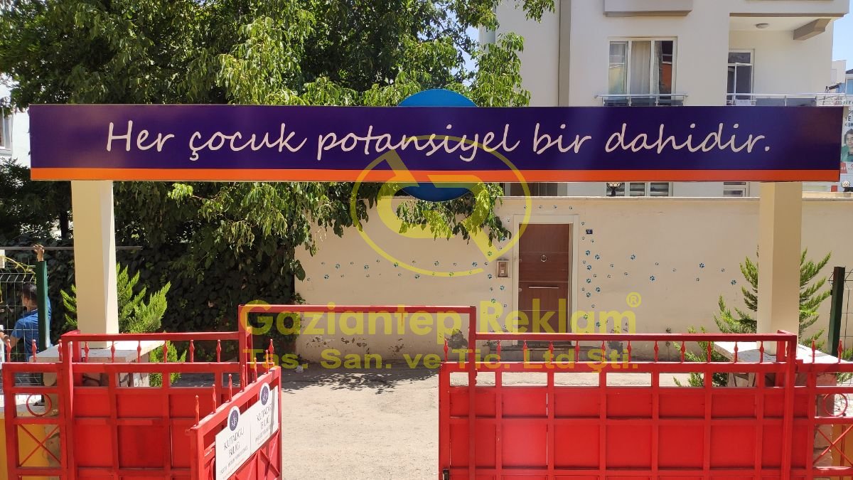 Kaliteli Kompozit Işıksız Yönlendirme Giriş Tabelası