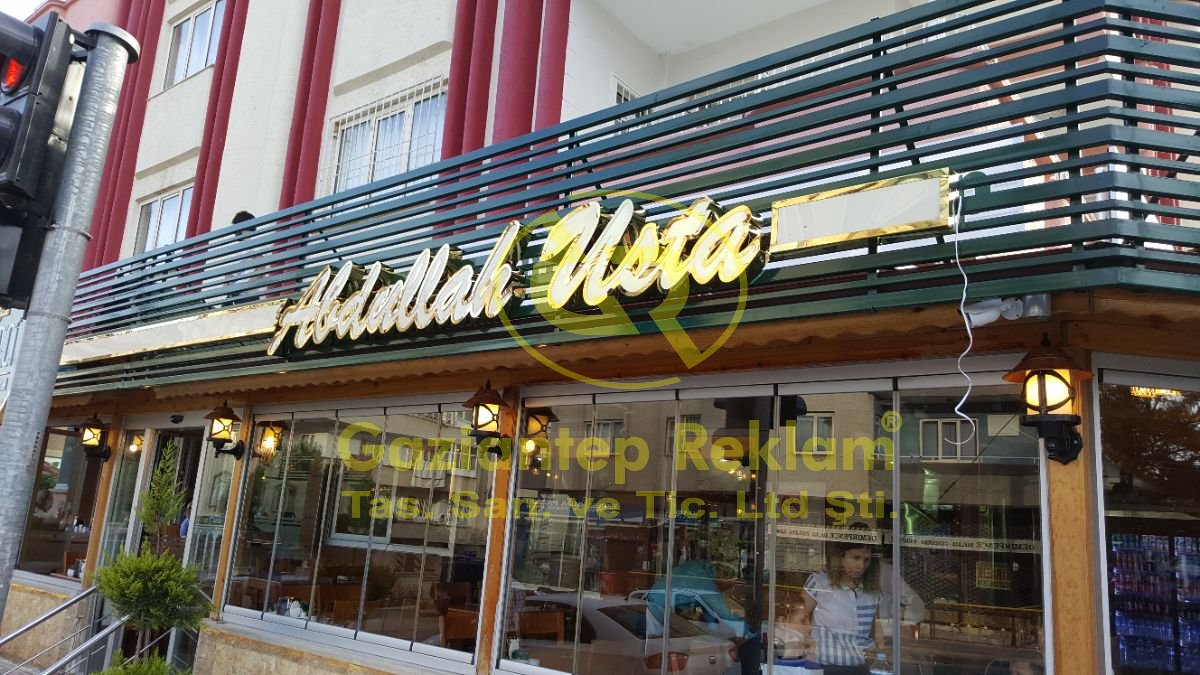 Kebapçı dükkanı Işıklı Pleksi Yüzeyli Gold Kutu Harf Tabela