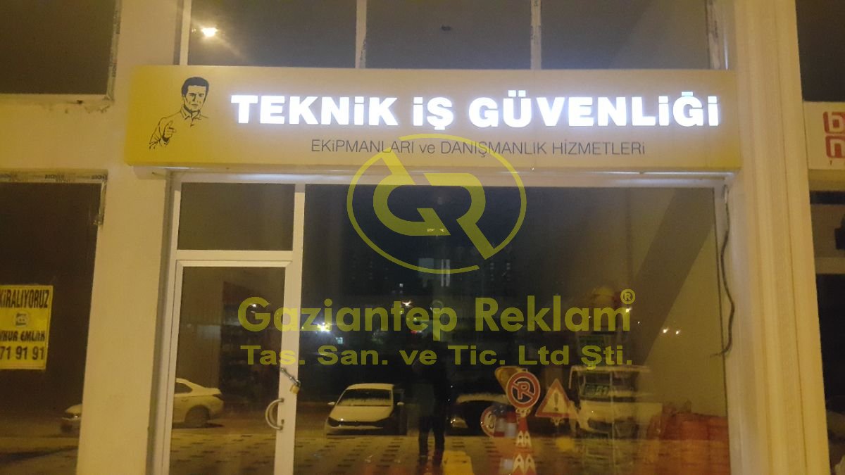 Kompozit Zemin Işıklı Dekupe Oyma Tabela Çözümleri