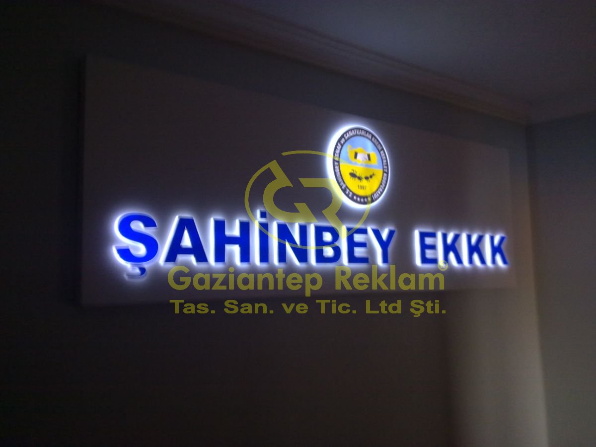 Kompozit Zeminli Pleksi Dekupe Kurumsal Işıklandırma