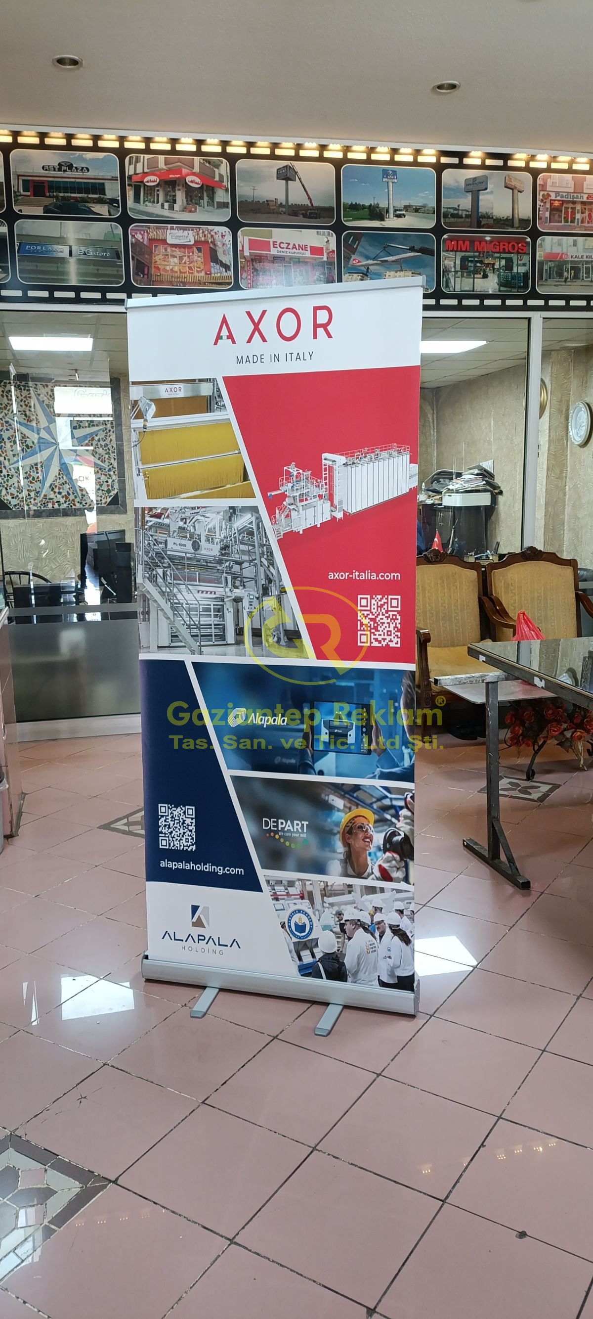 Kurumsal Alüminyum Ayaklı Profesyonel Roll-Up Banner