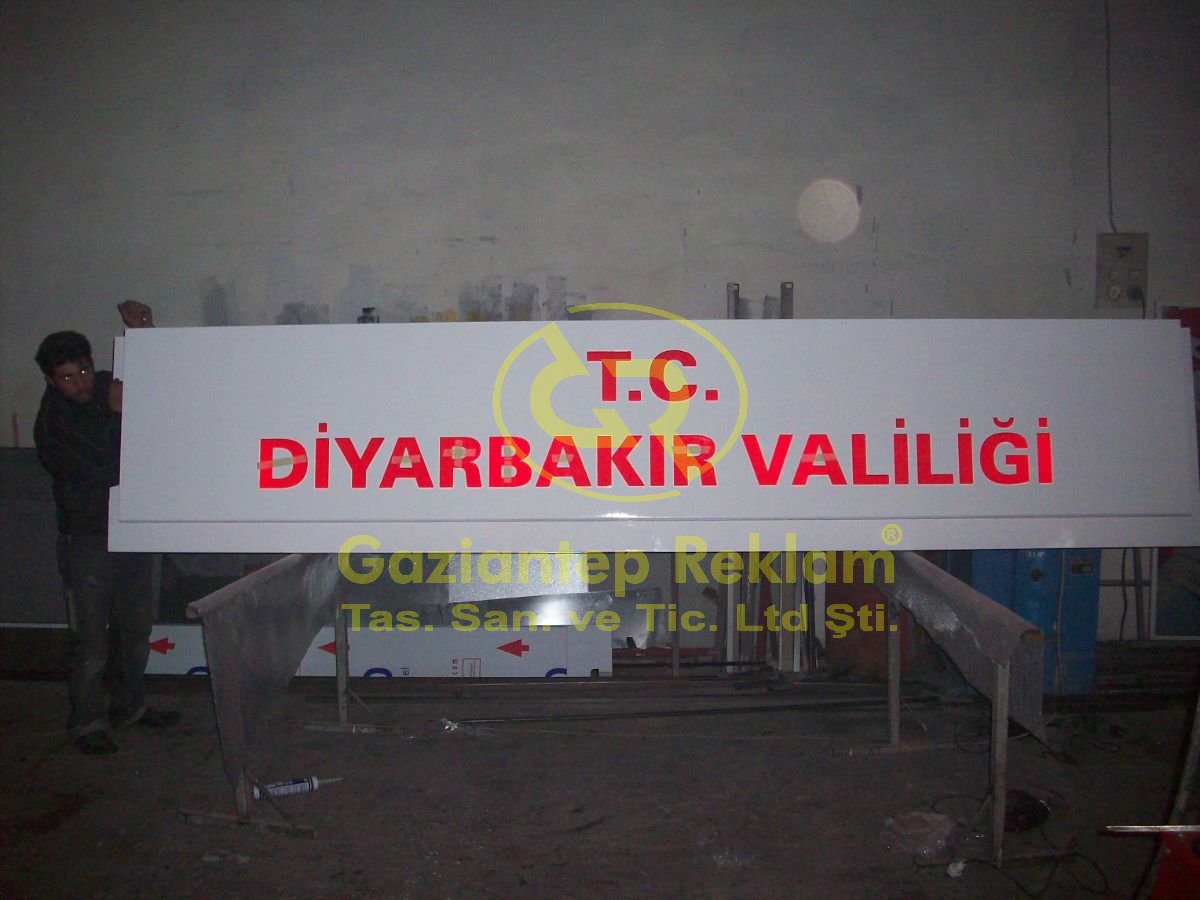 Kurumsal Işıklı Dekupe Oyma Kompozit Tabela