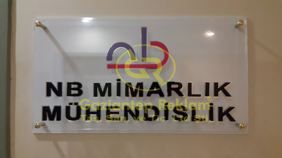 Kurumsal Şık Pleksi Ofis Levhası Tabela Çözümleri