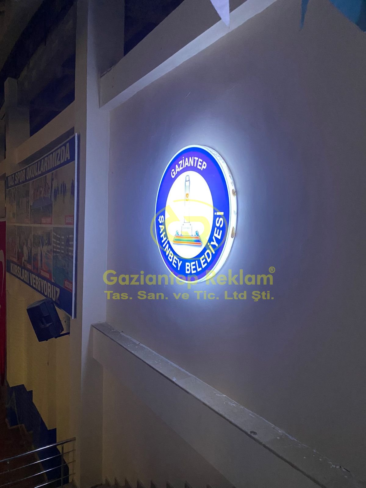 Kurumsal Yuvarlak Pleksi LED Işıklı Tabela Çözümleri