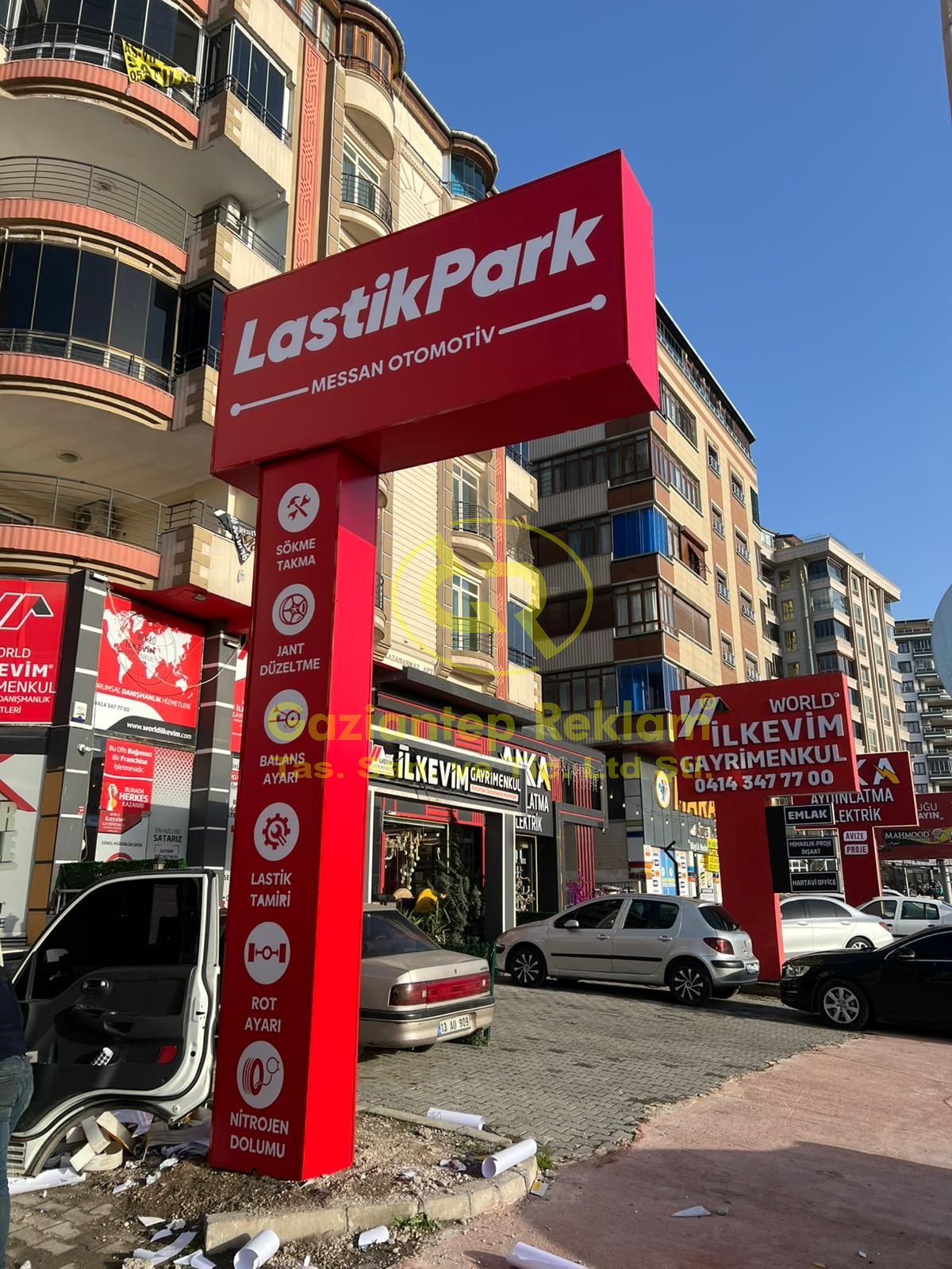 LastikPark Kurumsal Işıklı Totem Tabela Projesi
