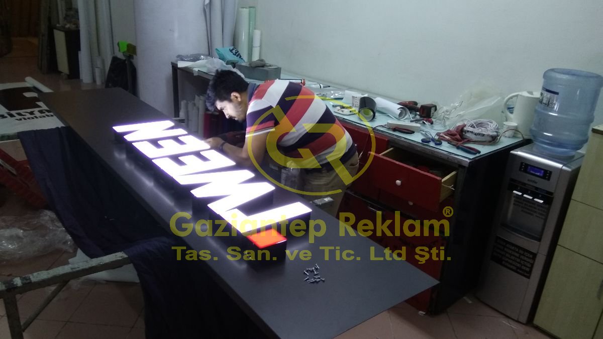 LED Işıklı Pleksi Kutu Harf Tabela İmalatı