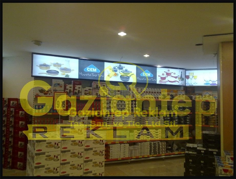 Mağaza İçi Yüksek Çözünürlüklü Işıklı Panolar