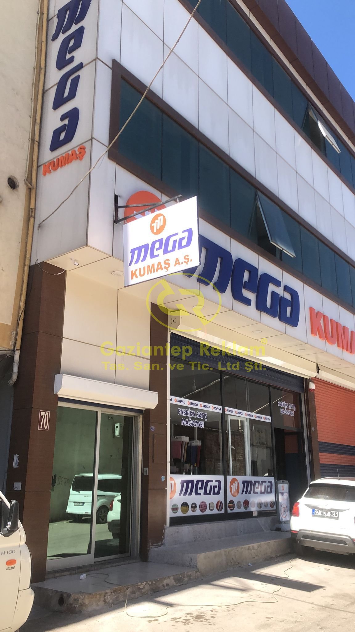 Mega Kumaş LED Aydınlatmalı Pleksi Kutu Harf Tabela