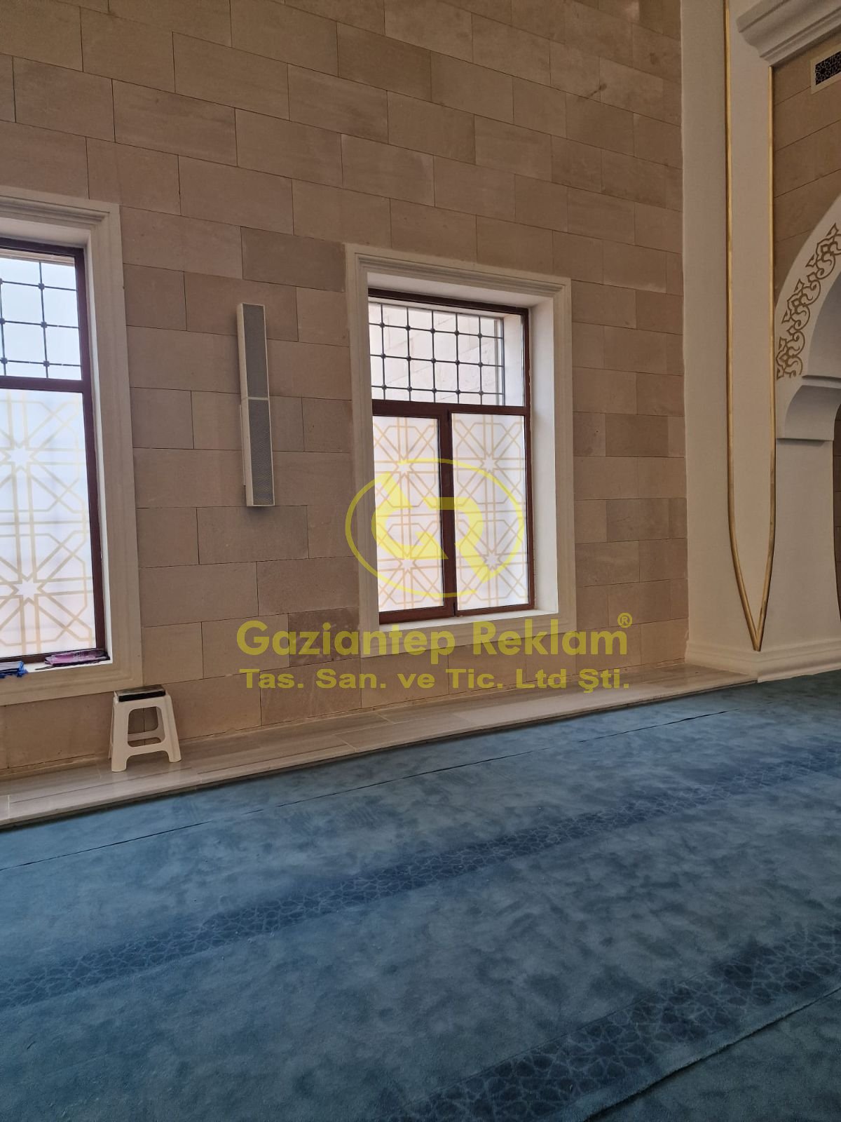 Modern İslami Desenli Kumlama Folyo Uygulaması