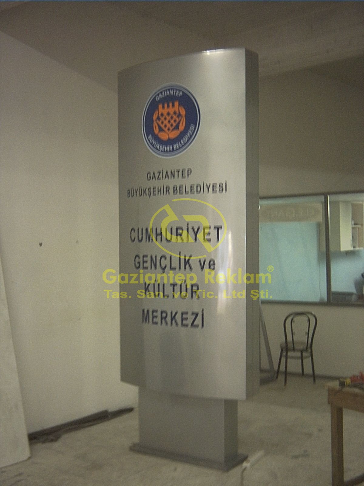 Oval  alüminyum dekupe  Pilon - anıt  Tabela