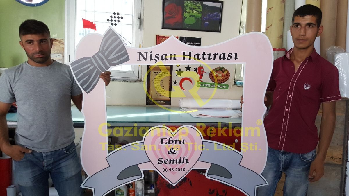 Özel Günler İçin Kesim Fotoğraf Çerçevesi