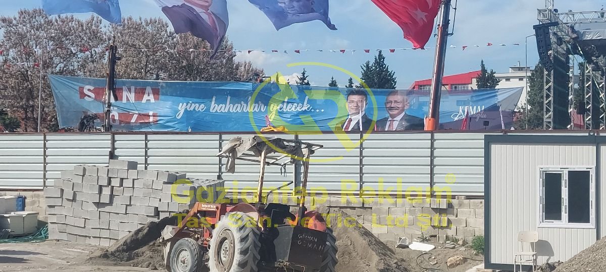 Profesyonel Büyük Boy Vinil Branda Afiş Çözümleri