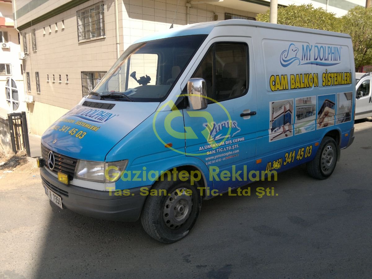 Profesyonel Dijital Baskılı Araç Kaplama Uygulaması