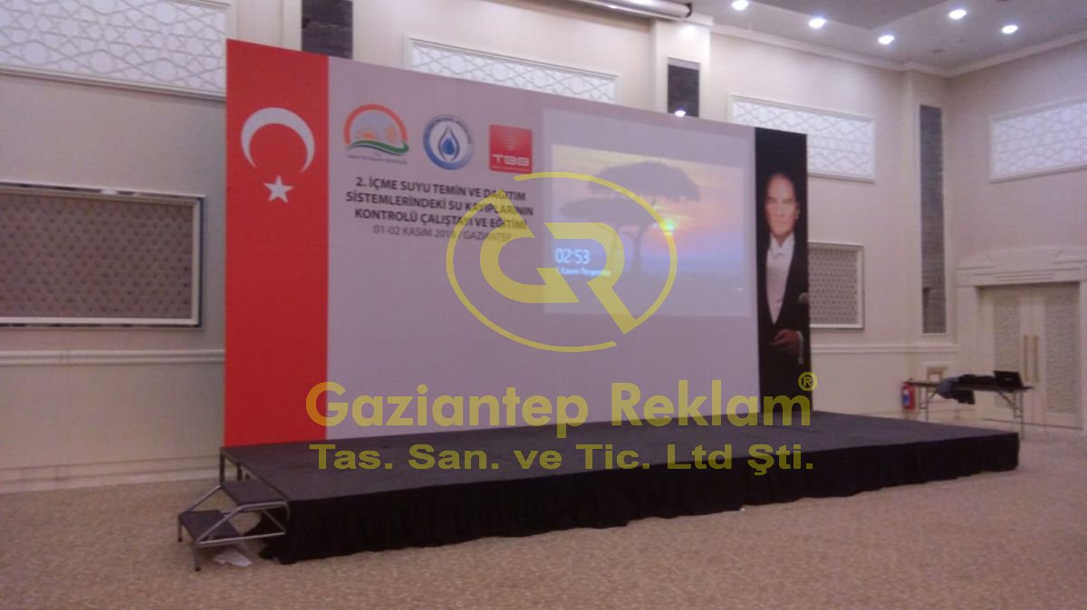 Profesyonel Etkinlik Konferans Sahne Backdrop Çözümleri