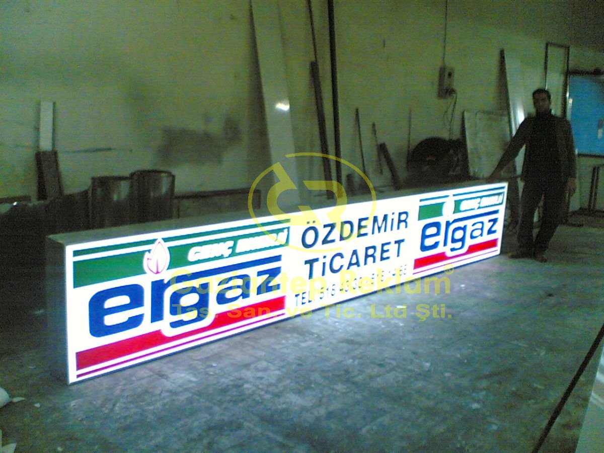 Profesyonel LED Işıklı Kurumsal Kasa Tabela