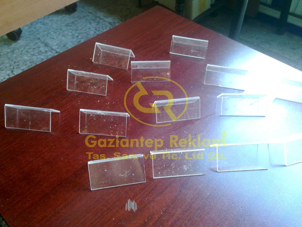Şeffaf Akrilik Pleksi Etiket ve Fiyatlık Çalışmaları