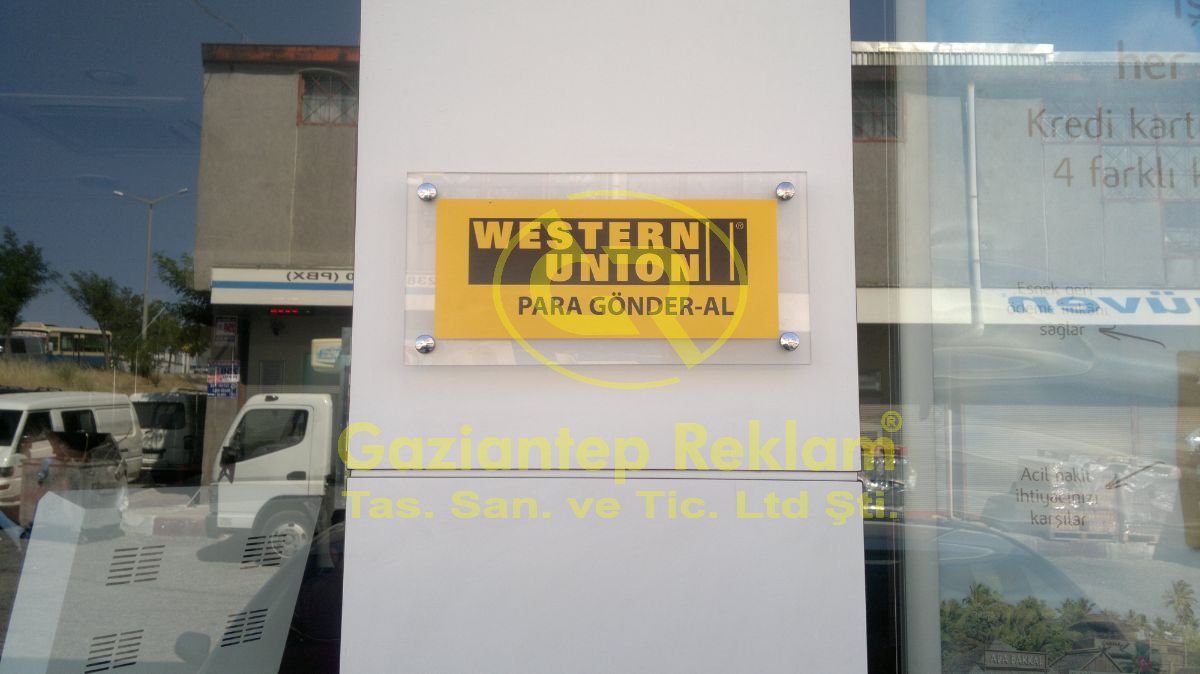 Şeffaf Pleksi Ayaklı Kurumsal Ofis Yönlendirme Levhası