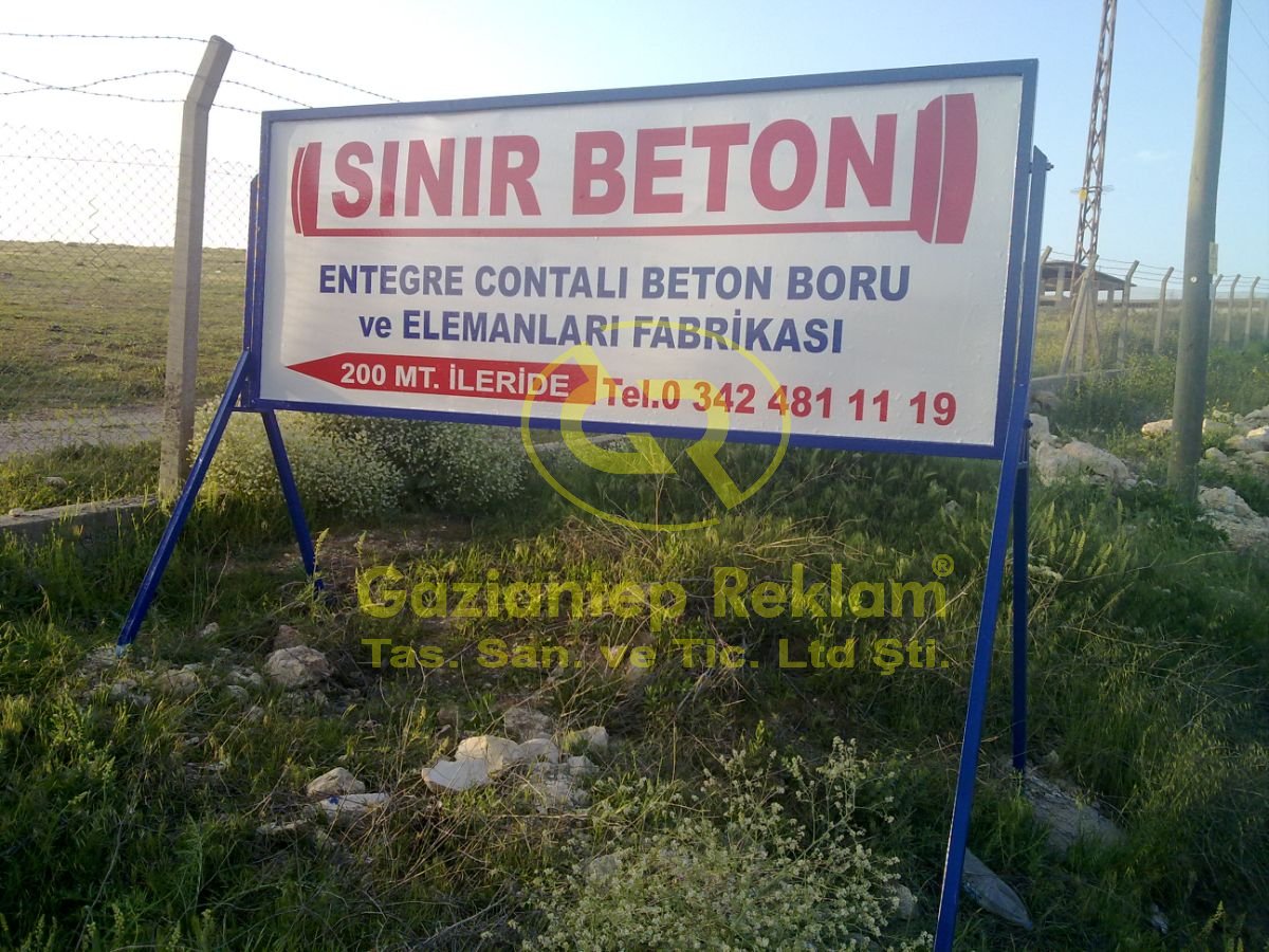 Sınır Beton Fabrikası Dayanıklı Sac Yönlendirme Tabelası