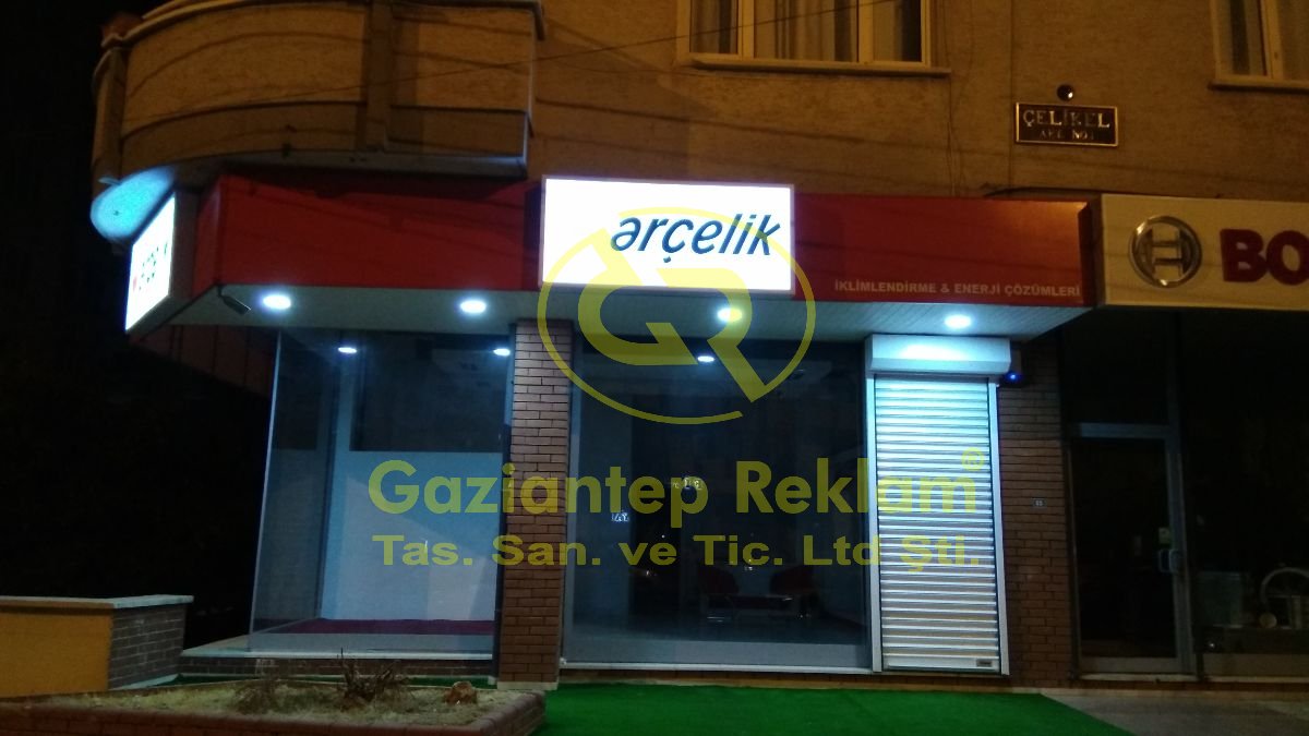 Uzun Ömürlü Kurumsal Işıklı Germe Tabela Çözümleri