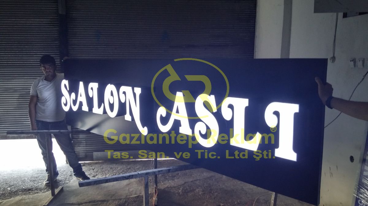 Uzun Ömürlü LED Aydınlatmalı Pleksi Kutu Harf Tabela