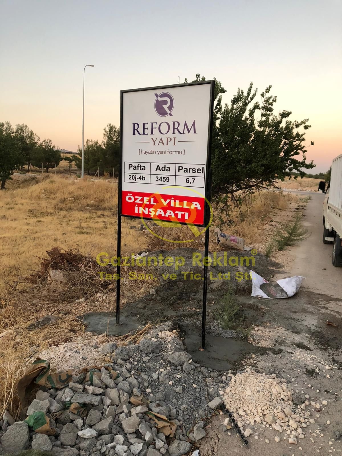 Uzun Ömürlü Sac İnşaat Alanı Yönlendirme Tabelası