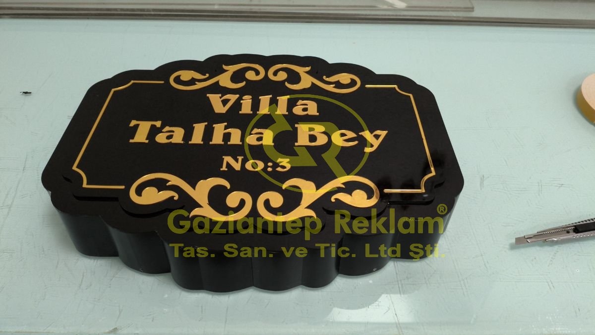 Villa Talha Bey Kabartma Pleksi Lazer Kesim Kapı Tabelası