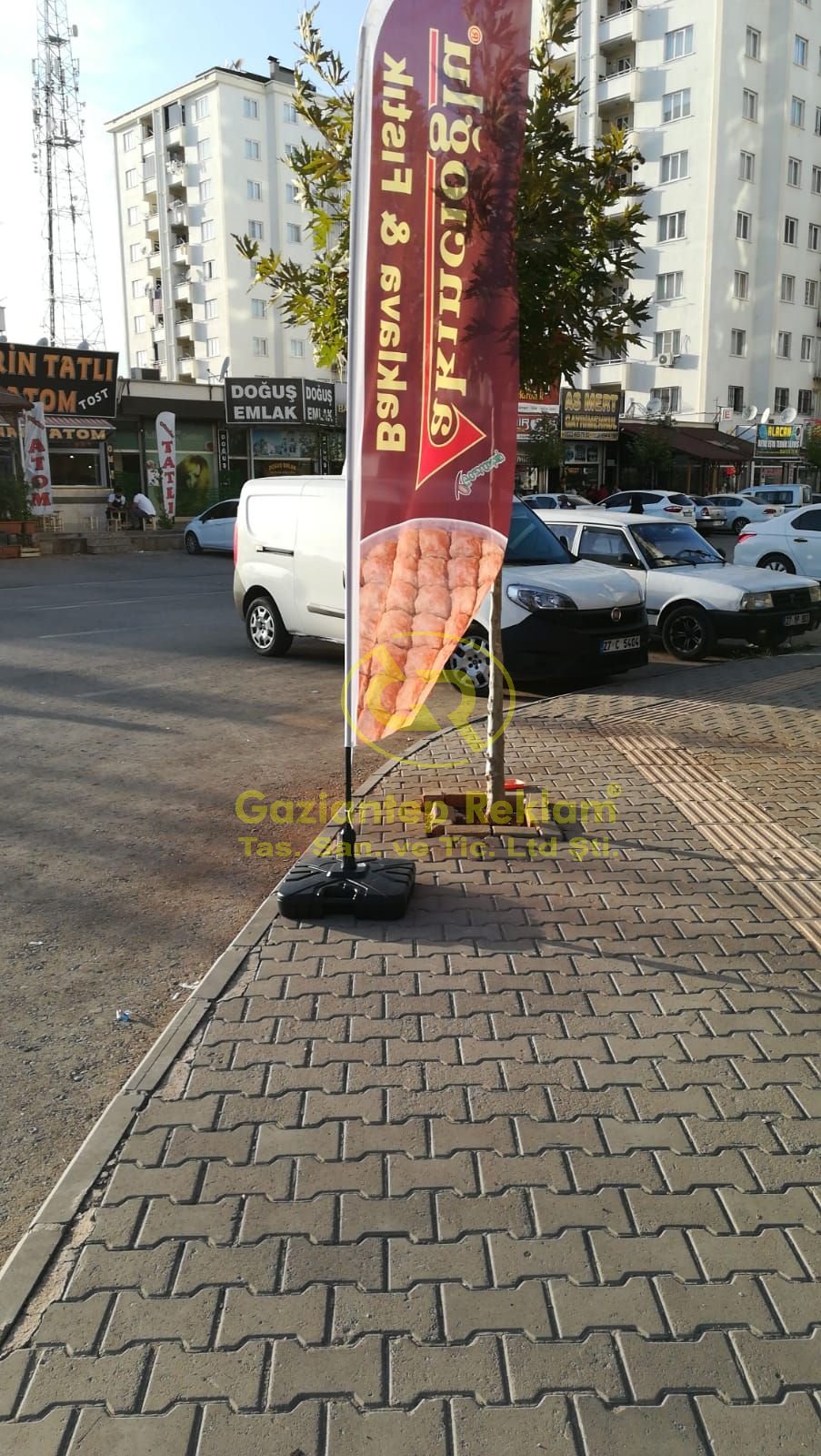 Yüksek Görünürlüklü Outdoor Yelken Bayrak Çözümleri