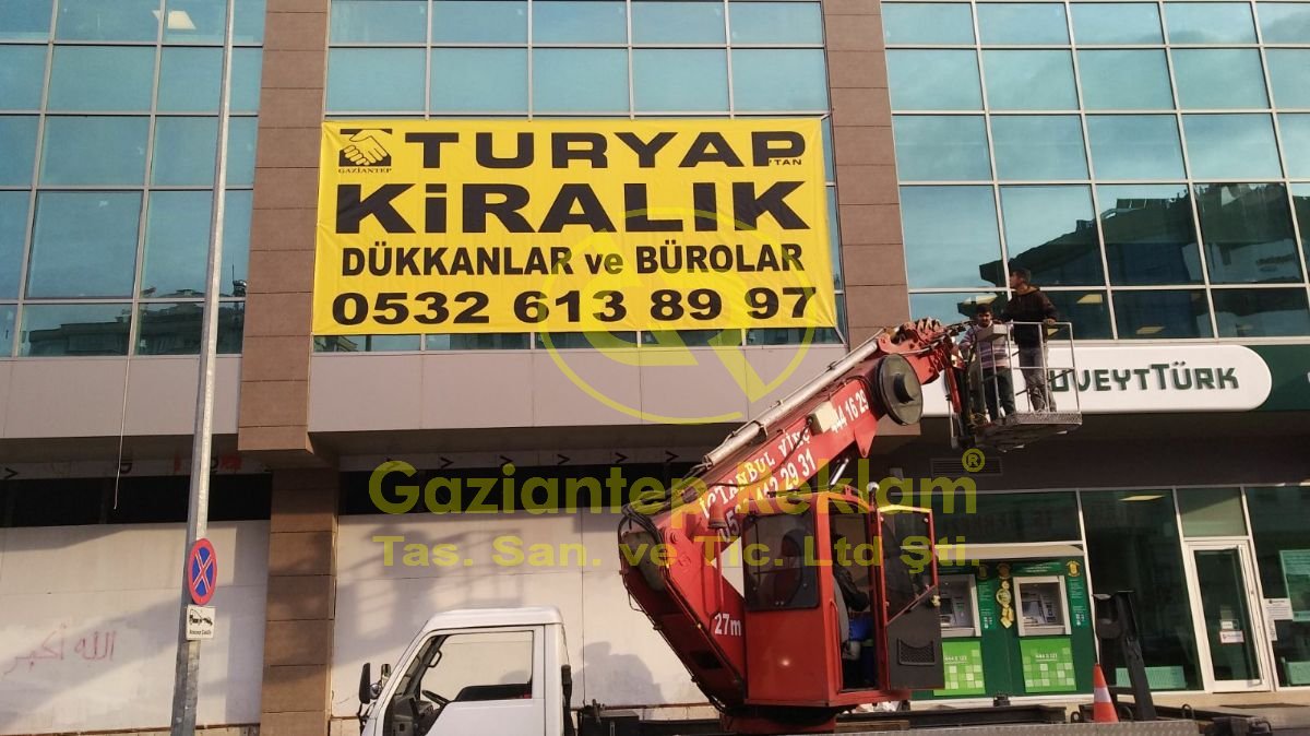 Yüksek İrtifa Profesyonel Vinil Branda Montajı