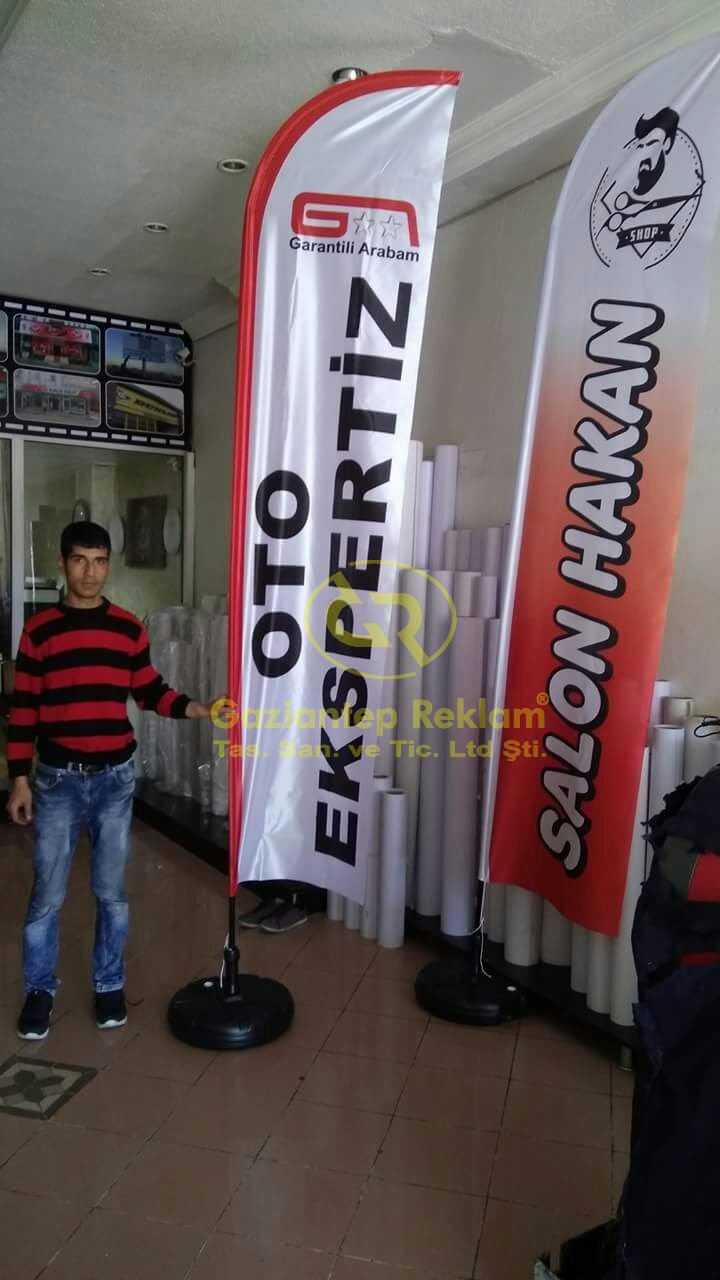 Yüksek Kalite Yelken Bayrak ve Profesyonel Kurulum Hizmeti